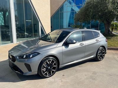 Nuova BMW 118 M Sport 150 CV (110 kW) 2026 Gray Utilitaria