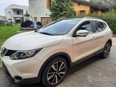 Usata Nissan Qashqai Tekna 2015 Bianco SUV