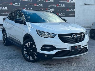 Usata Opel Grandland X Ultimate 131 CV (96 kW) 2021 Bianco SUV