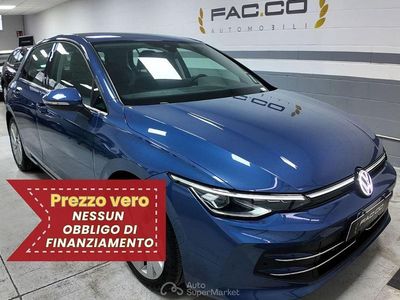Usata VW Golf VIII 150 CV (110 kW) 2025 Blu Berlina