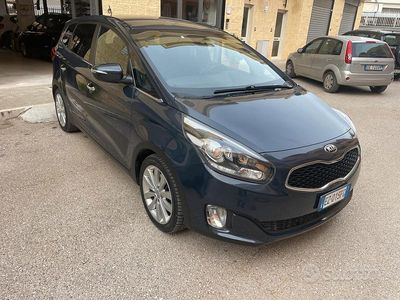 Usata Kia Carens 2015 Blu Monovolume
