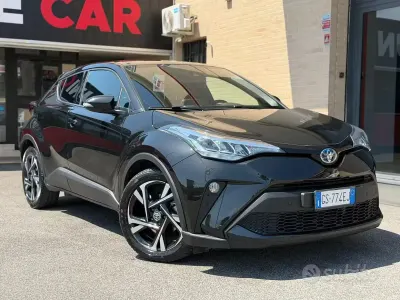Usata Toyota C-HR 152 CV (111 kW) 2023 Nero SUV