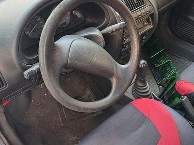 Usata Citroën Saxo 50 CV (36 kW) 1998 Blu Utilitaria