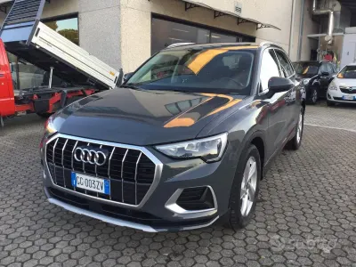 Usata Audi Q3 Advanced 150 CV (110 kW) 2021 Grigio SUV