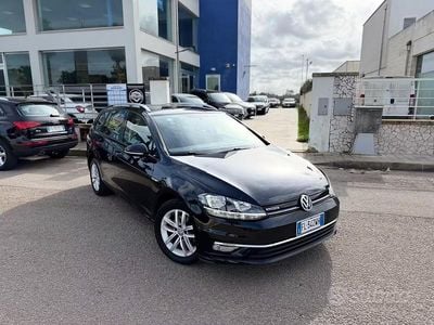 Usata VW Golf VII Executive 110 CV (80 kW) 2017 Nero Station wagon
