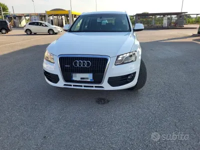 Usata Audi Q5 239 CV (175 kW) 2010 Bianco SUV