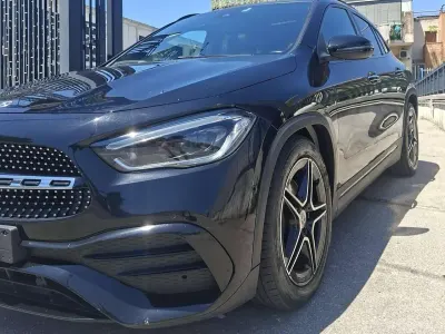 Usata Mercedes GLA200 Premium 150 CV (110 kW) 2022 Nero SUV