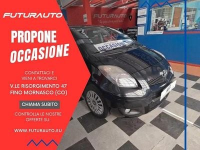 Usata Toyota Yaris Sol 101 CV (74 kW) 2011 Nero Utilitaria