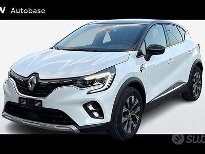 Usata Renault Captur Techno 101 CV (74 kW) 2023 Bianco SUV