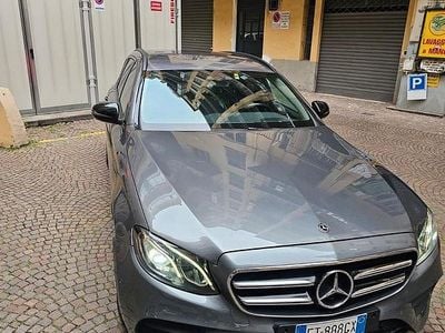Usata Mercedes E220 2018 Grigio Berlina