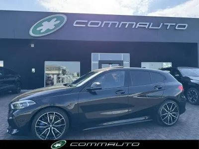 Usata BMW M135 306 CV (225 kW) 2021 Nero Utilitaria