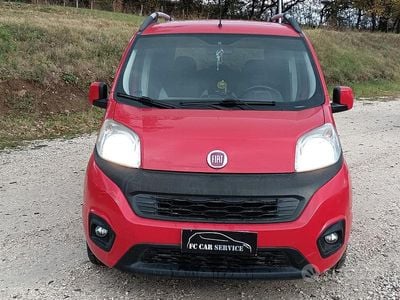 Usata Fiat Qubo Dynamic 80 CV (58 kW) 2017 Rosso Monovolume