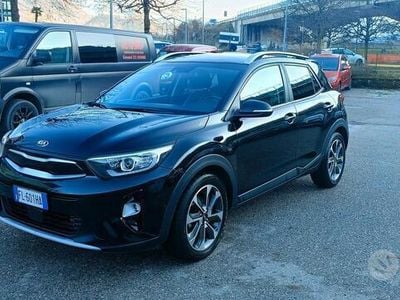 Usata Kia Stonic 119 CV (87 kW) 2017 Nero SUV