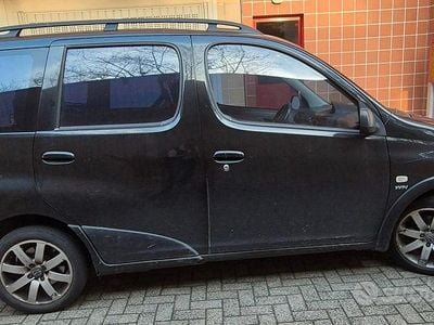 Usata Toyota Yaris Verso 2001 Nero Monovolume
