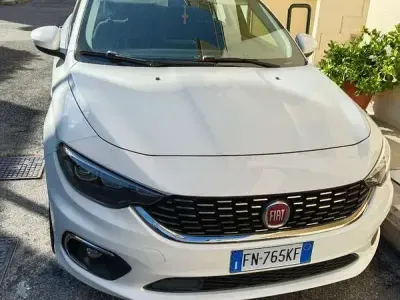 Usata Fiat Tipo Lounge 95 CV (69 kW) 2018 Berlina