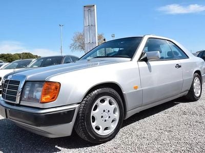Usata Mercedes E300 231 CV (169 kW) 1991 Grigio Coupé