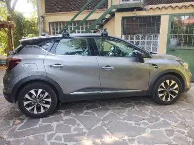 Usata Renault Captur Intens 101 CV (74 kW) 2020 Grigio SUV