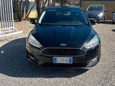 Usata Ford Focus 95 CV (69 kW) 2015 Nero Berlina