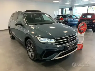 Usata VW Tiguan Allspace Elegance 150 CV (110 kW) 2022 Grigio SUV