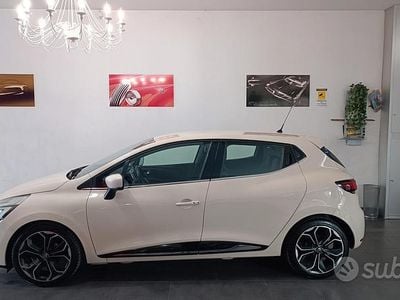Usata Renault Clio IV Life 75 CV (55 kW) 2017 Beige Berlina