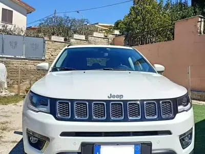 Usata Jeep Compass Limited 140 CV (102 kW) 2018 Bianco SUV