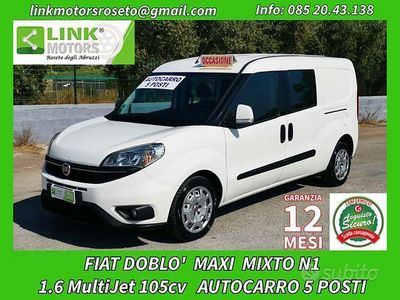 Usata Fiat Doblò Lounge 105 CV (77 kW) 2022 Bianco Monovolume