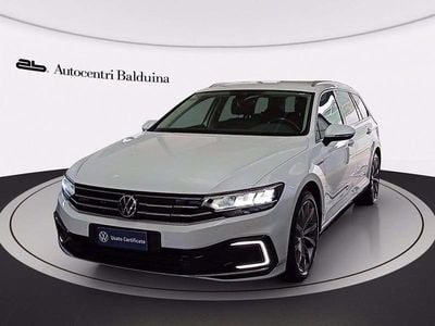 Usata VW Passat GTE 218 CV (160 kW) 2021 Onyx perlato Station wagon