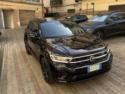 Usata VW T-Roc R-line 116 CV (85 kW) 2023 SUV