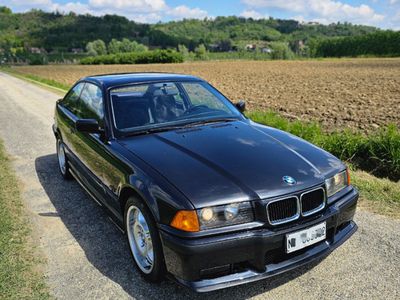 usata BMW 318 E36 is 1994