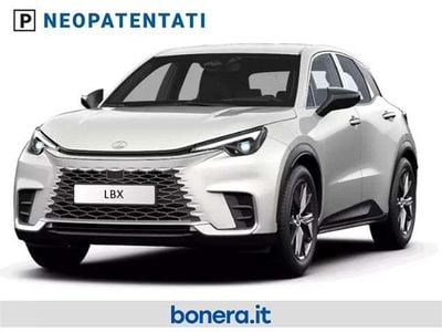 Pure white (non ord) Nuova 2026 Lexus LBX SUV | 37.650 € (Buon prezzo)