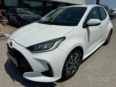 Usata Toyota Yaris Hybrid Trend 116 CV (85 kW) 2023 Other Berlina