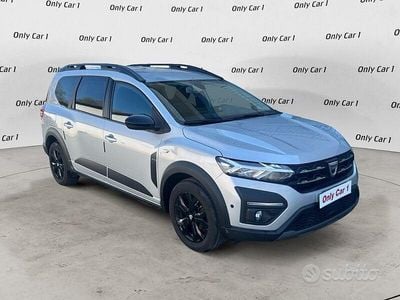 Usata Dacia Jogger Extreme 101 CV (74 kW) 2022 Grigio Monovolume