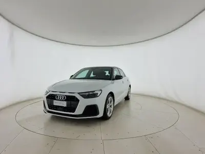 Usata Audi A1 Sportback S-Line 116 CV (85 kW) 2019 Bianco ghiacciaio metallizzato grigio manhattan metallizzato Utilitaria