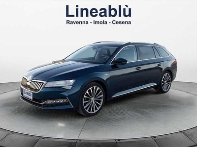 Usata Skoda Superb LAURIN & KLEMENT 200 CV (147 kW) 2023 Verde Station wagon