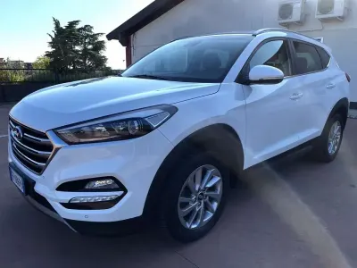 Usata Hyundai Tucson Xpossible 116 CV (85 kW) 2016 Bianco SUV