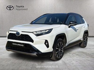 Usata Toyota RAV4 Hybrid Style 218 CV (160 kW) 2023 Bianco SUV