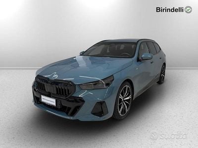 Usata BMW 520 Comfort Edition 197 CV (144 kW) 2024 Verde Station wagon