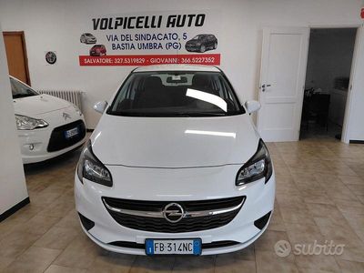 Usata Opel Corsa 90 CV (66 kW) 2015 Bianco Berlina