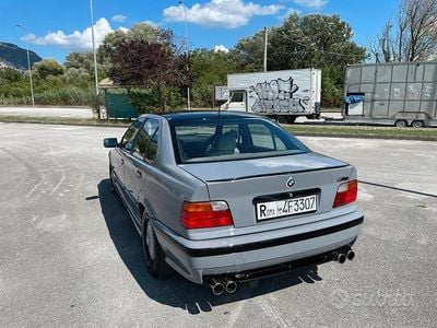 Usata BMW 318 1992 Grigio Berlina