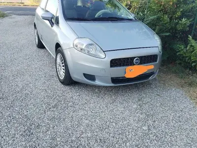Usata Fiat Grande Punto 77 CV (56 kW) 2007 Utilitaria