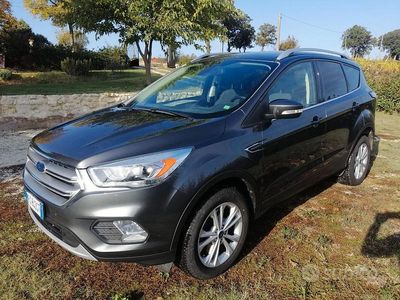Usata 2017 Ford Kuga SUV | 12.500 € (Buon prezzo)