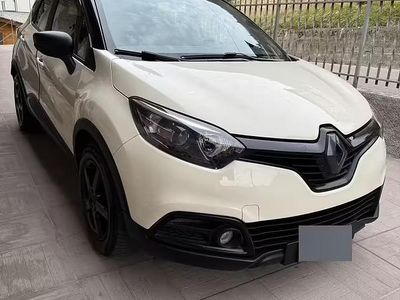 Usado Renault Captur 90 CV (66 kW) 2014 Blanco SUV