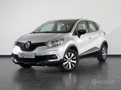 Usata Renault Captur 90 CV (66 kW) 2018 Argento SUV