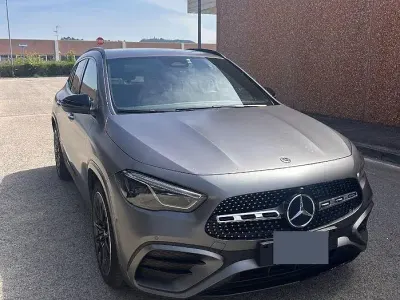 Usata Mercedes GLA200 AMG Line Premium 150 CV (110 kW) 2023 Grigio SUV