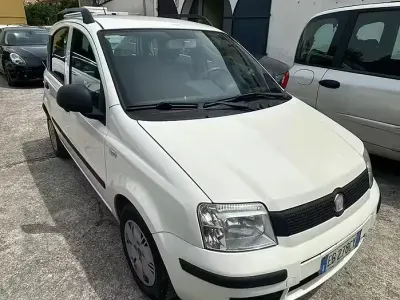 Usata Fiat Panda 69 CV (50 kW) 2010 Bianco Utilitaria