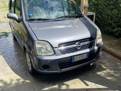 Opel Agila