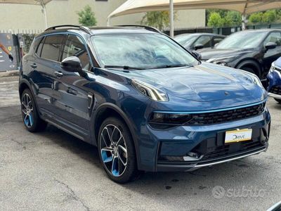 Lynk & Co 01