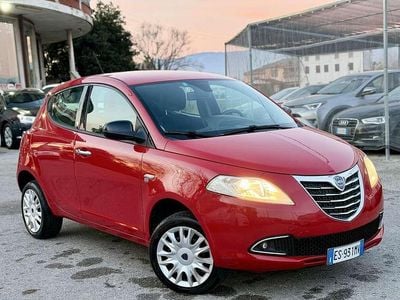 Usata Lancia Ypsilon Gold 86 CV (63 kW) 2013 Other Utilitaria