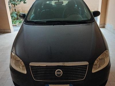 Occasion Fiat Croma 120 ch (88 kW) 2006 Bleue Break