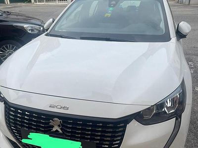 Begagnad Peugeot 208 75 HK (55 kW) 2020 Halvkombi